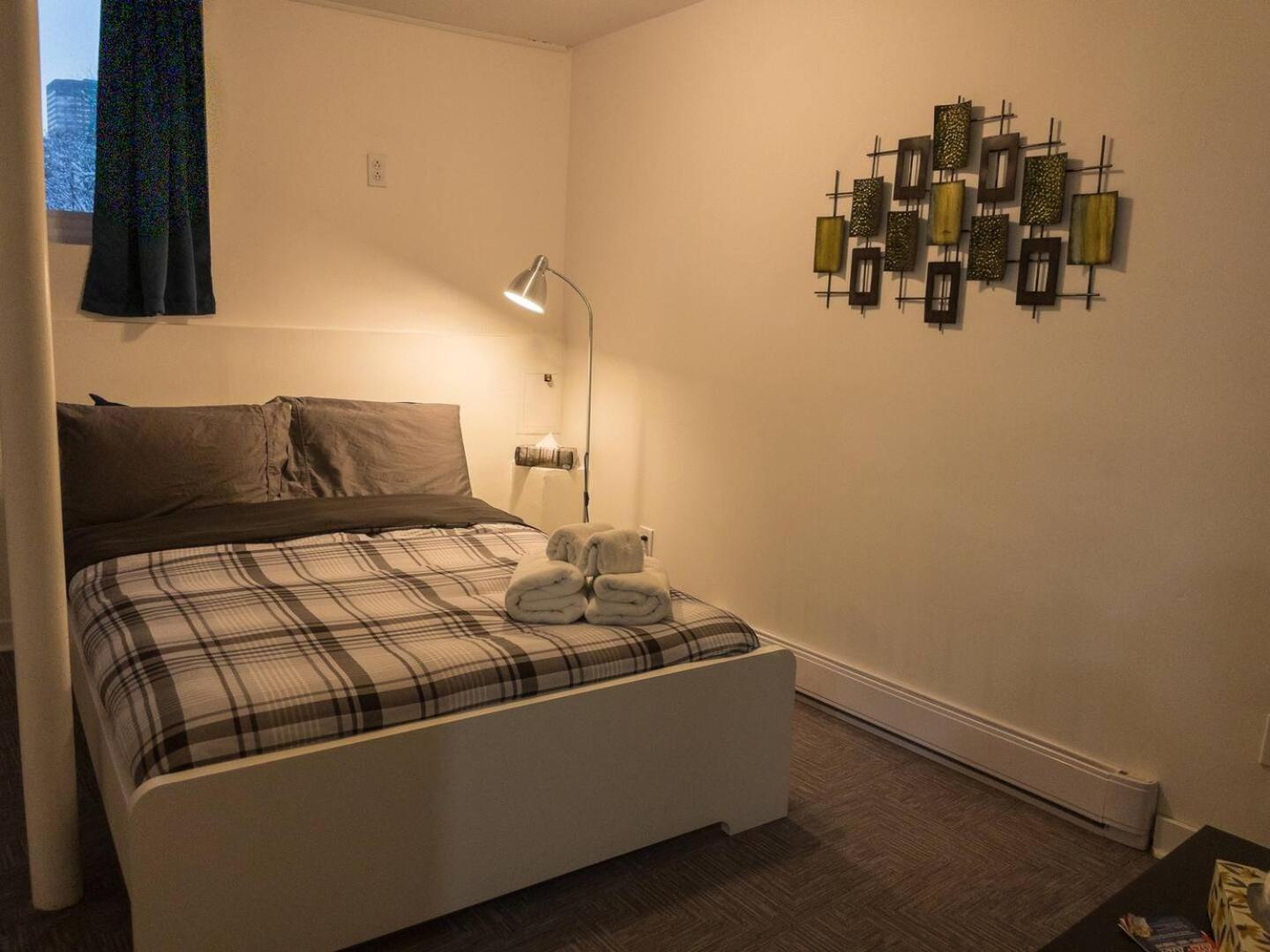 Heart Of Mtr For Memerable Experiance 2 Backyard 7Minmetro Fully Renovated & Equipped Montreal Zewnętrze zdjęcie