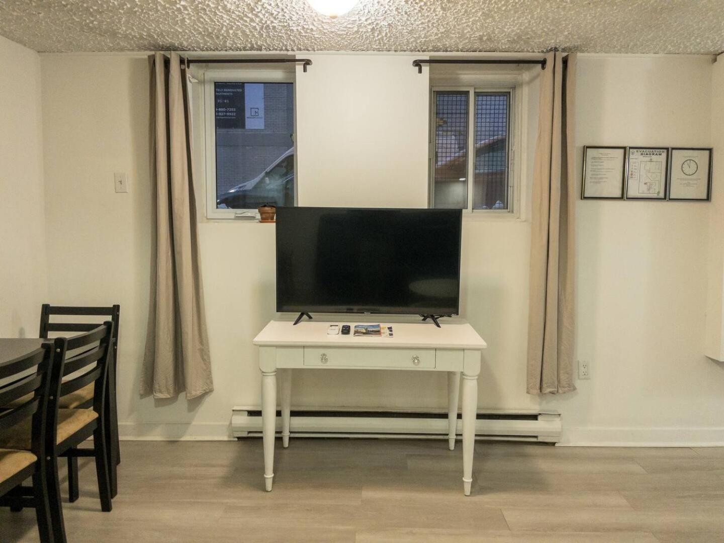Heart Of Mtr For Memerable Experiance 2 Backyard 7Minmetro Fully Renovated & Equipped Montreal Zewnętrze zdjęcie